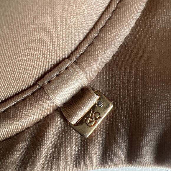 Victoria's Secret Women's 34A Tan Strapless Convertible Bra Multiway very sexy - Picture 3 of 14